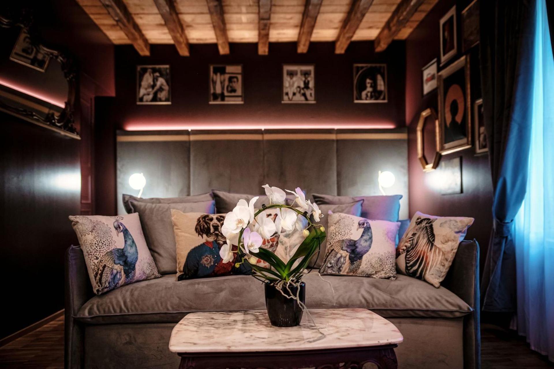 Vitrum - Luxury Affittacamere *